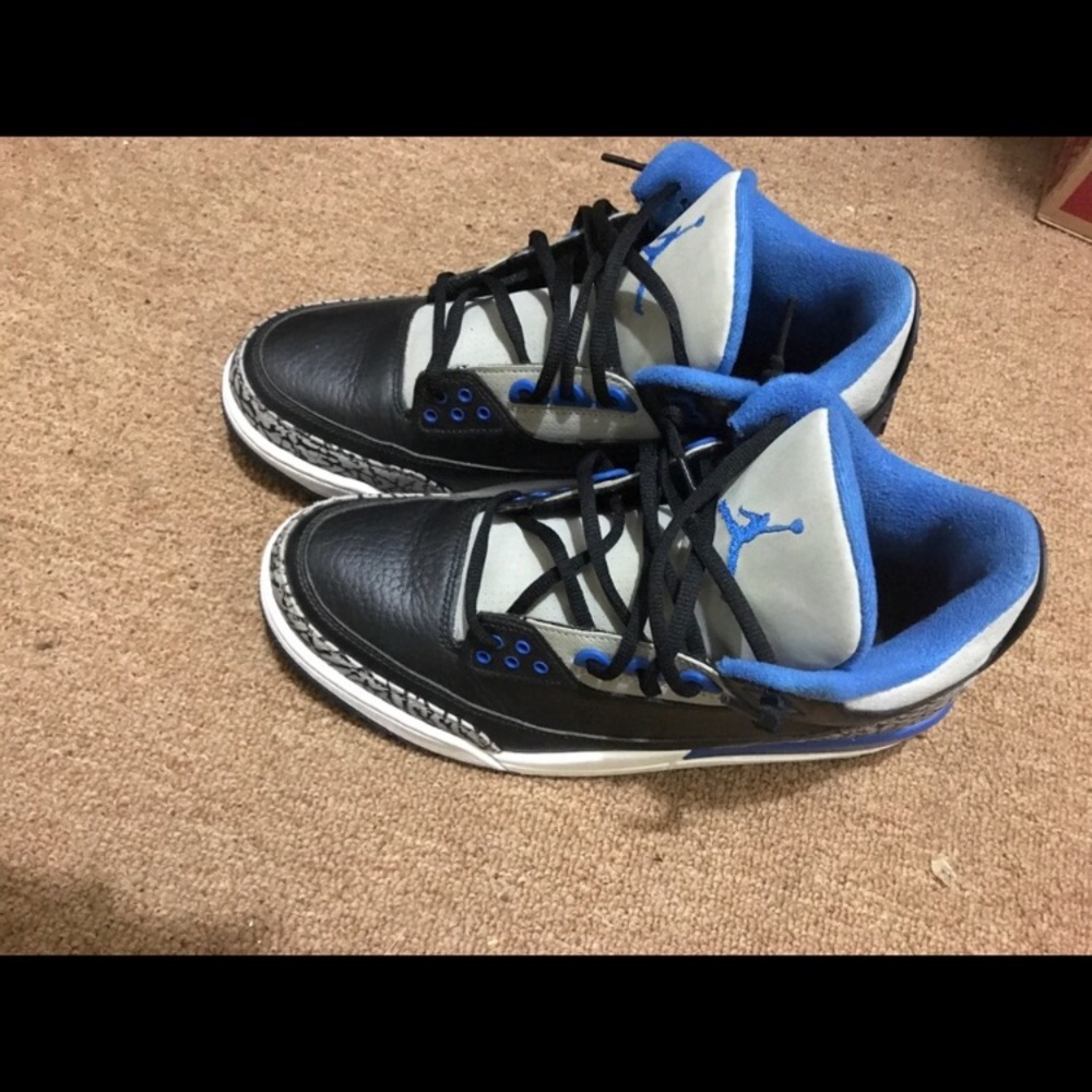 true blue jordan 3